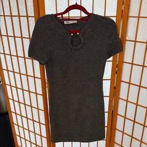 Zara Dark Gray Short Sleeve Top
